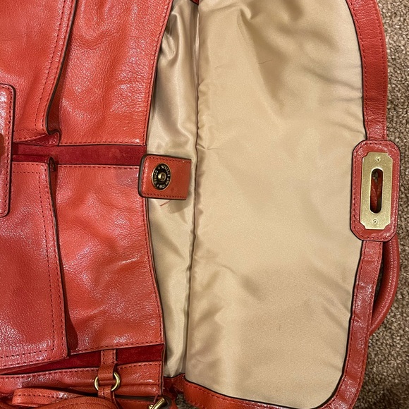 Coach - Picture 4 of 4